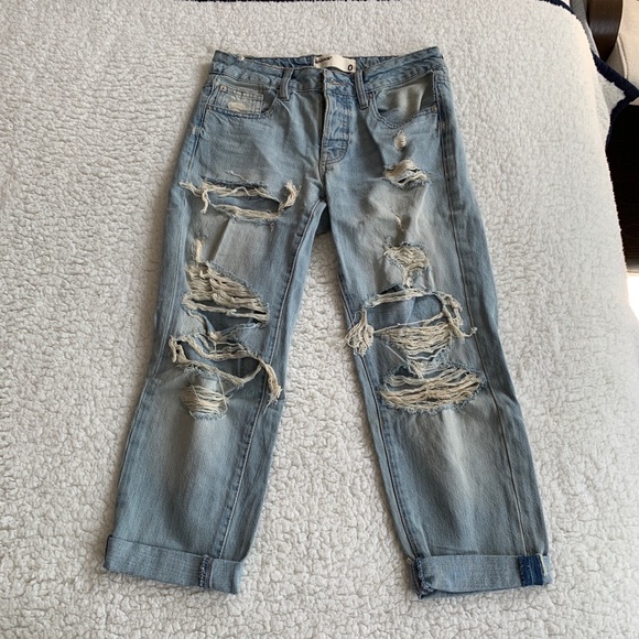 GARAGE Ripped Mom Jeans - Picture 2 of 2